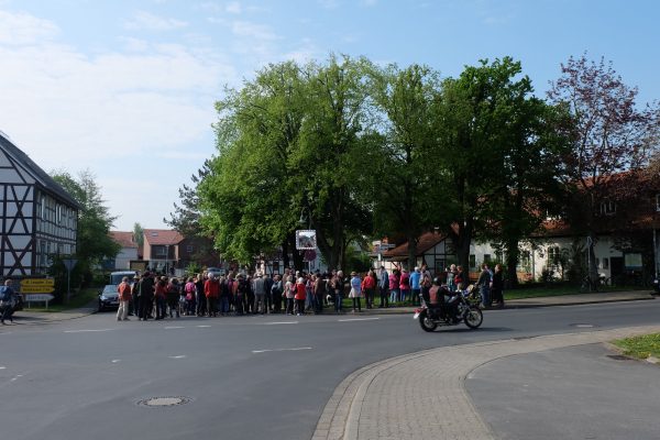 Diemarden Start zur Maiwanderung des Heimatvereins am Thie